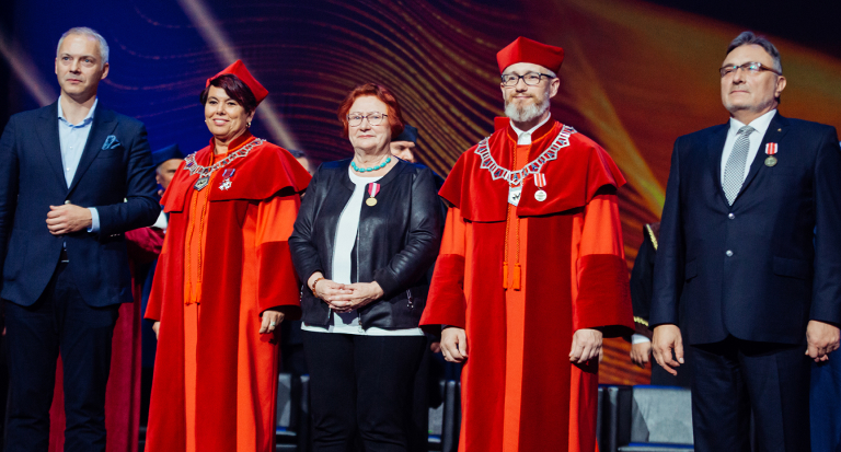 Odznaczenia państwowe dla pracowników Uczelnia Biznesu i Nauk Stosowanych „Varsovia”