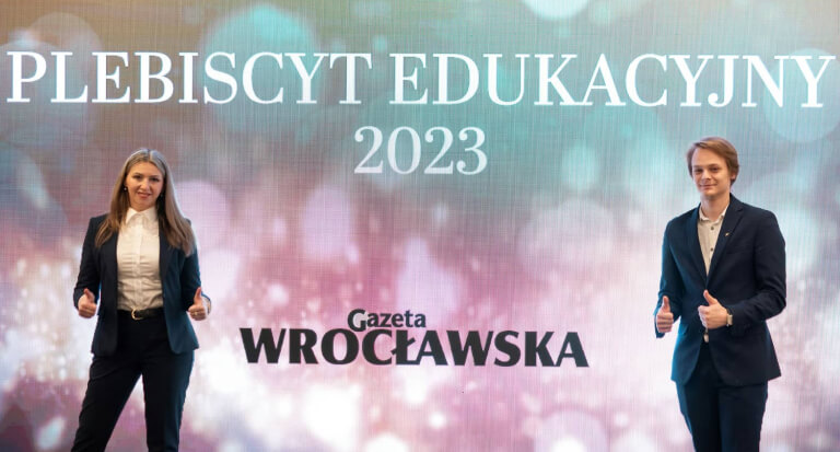 Mamy I miejsce w Plebiscycie Edukacyjnym w woj. dolnośląskim – UCZELNIA ROKU 2023